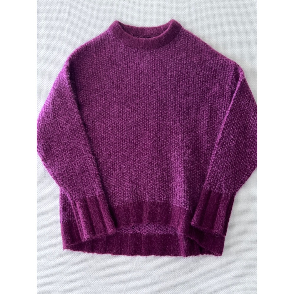 Banana Republic Italian Yarn Fluffy Oversized‎ Pink & Purple Sweater XS